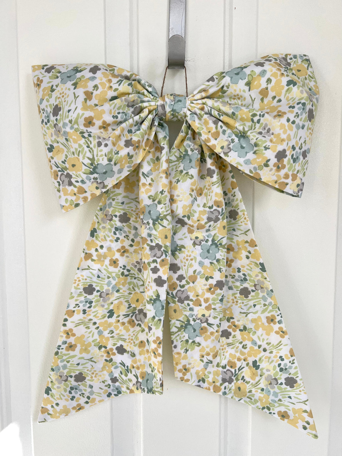 Homemade 18'' Cloth Bows